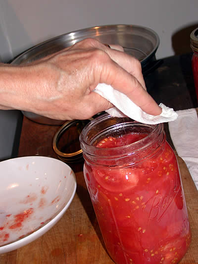 Wiping the rim